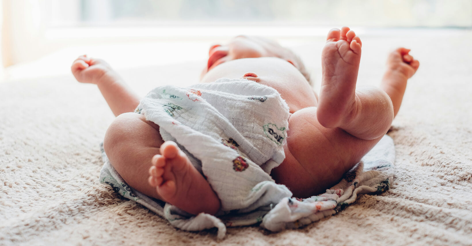 How to Dress a Baby and what needs the most attention