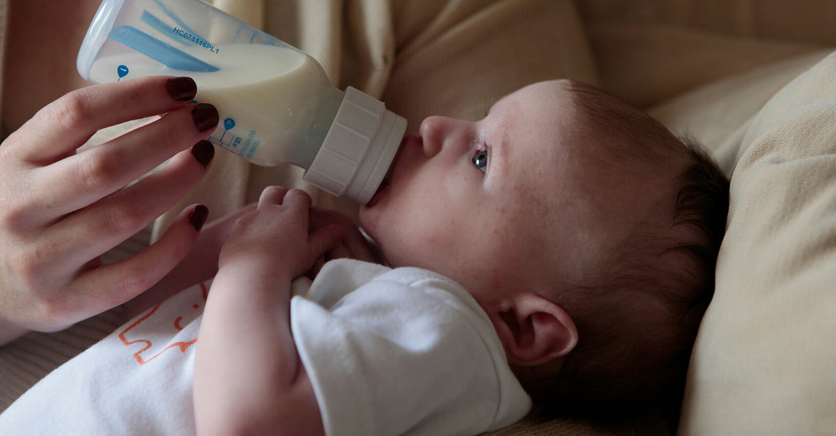 Baby Feeding Schedule: Tips for 7-month-old