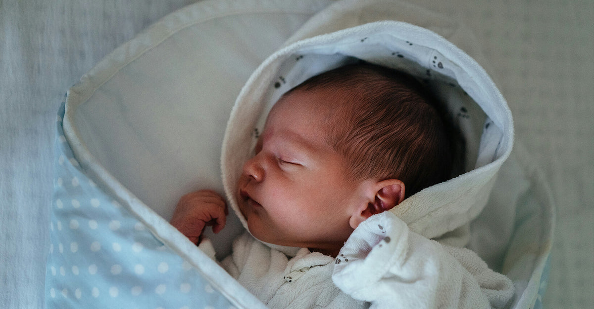 How to Dress a Baby for Sleep