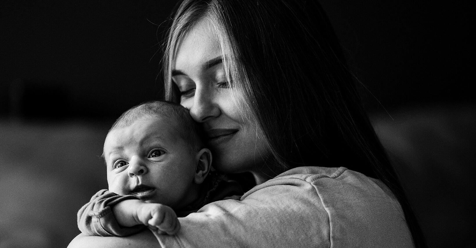 Mom Build Intimacy with Your Newborn