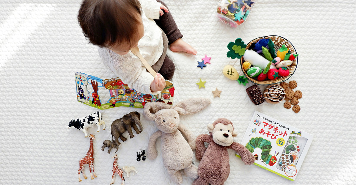 When Can a Baby Sleep With a Stuffed Animal?