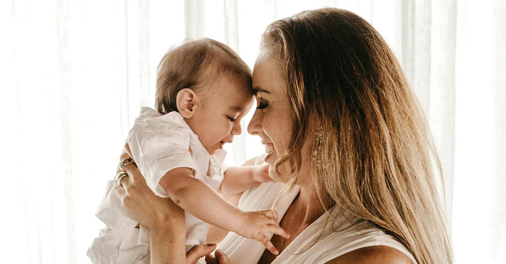 Baby and pediatrician 