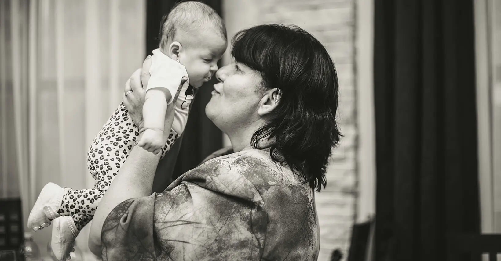 How does a busy working mother to bond with her baby