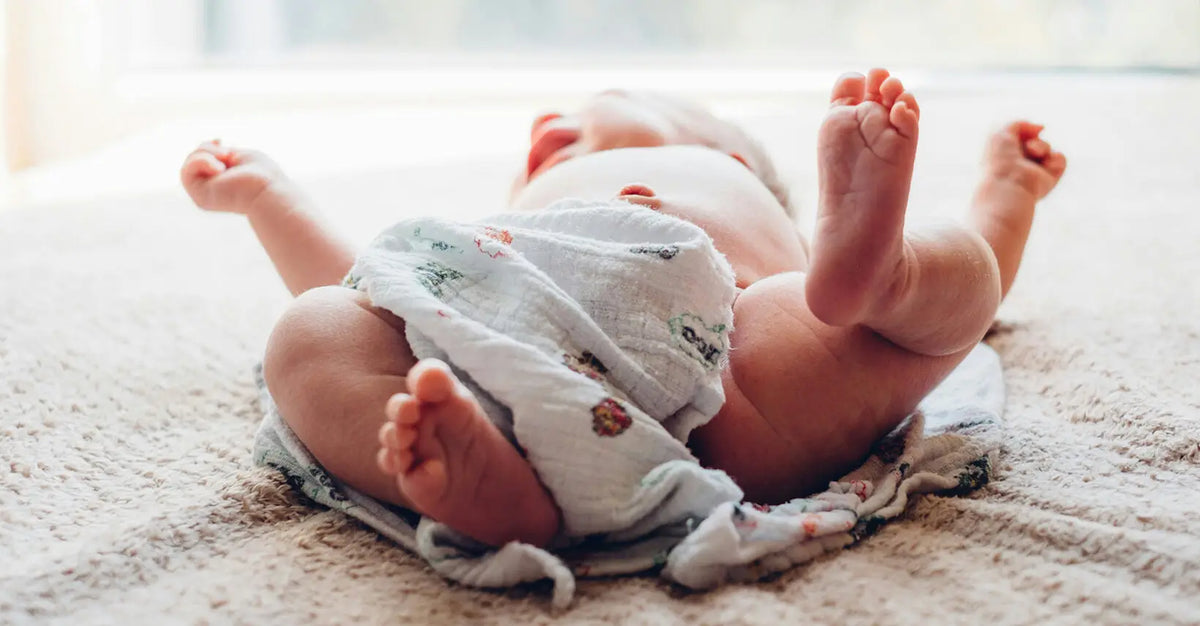 How to Dress a Baby and what needs the most attention