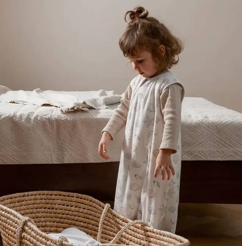 A Soft Sleeveless Thicken Heated Sleep Sack