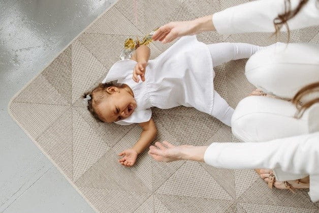 A baby recovered from sleep regression