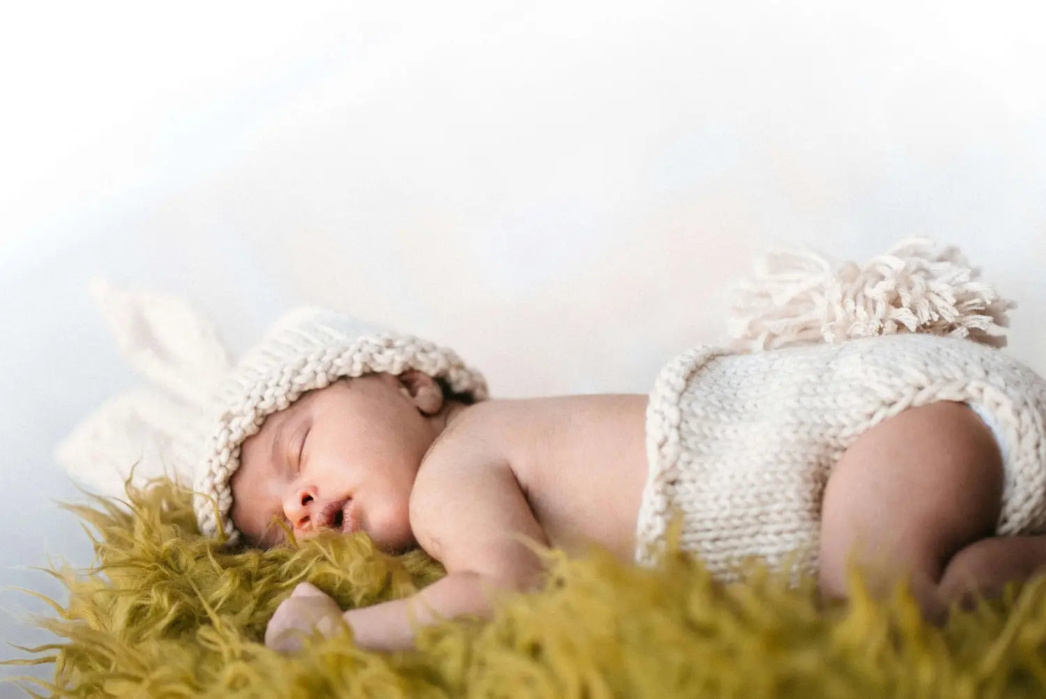 baby sleep with mouth open