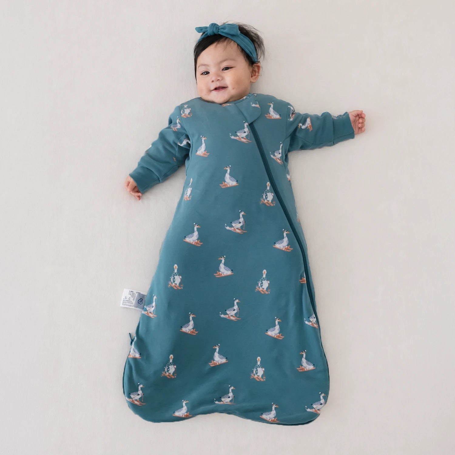  long-sleeve-sleep-sack-1-0-tog-organic-cotton-camel-wool-skiing-goose