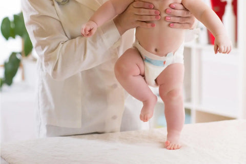 What reflexes does a baby have?