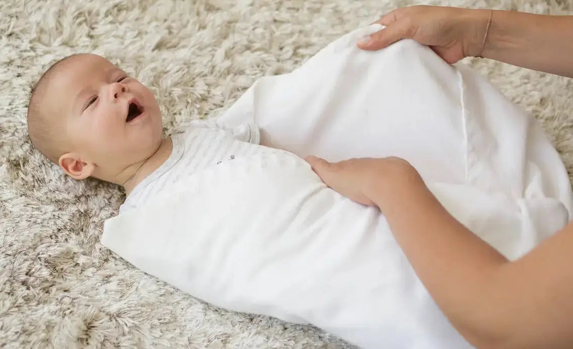 How to swaddle a baby?